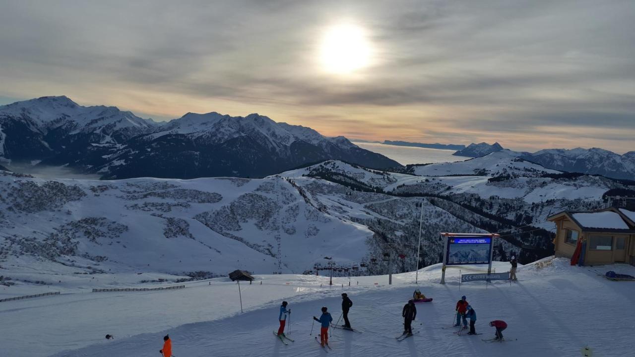 Chalets Savoie Les Chalets D'Heidi Notre-Dame-de-Bellecombe Bagian luar foto